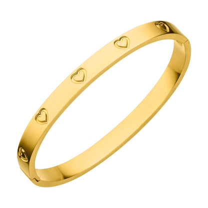 Brazalete en forma de corazón | chapado en oro de 18k
